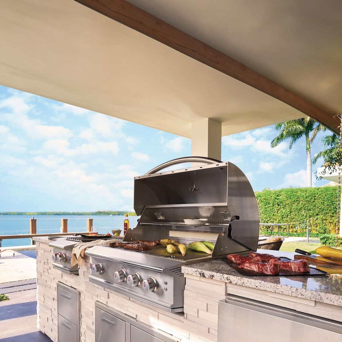 Professional LUX 34-Inch 3-Burner Built-In Natural Gas Grill w/ Rear Infrared Burner