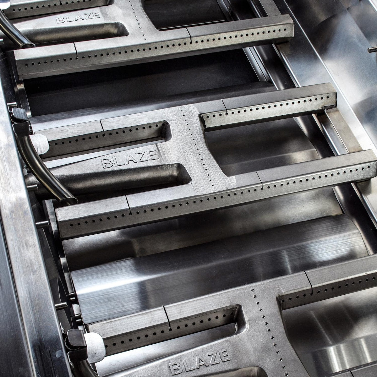 Professional LUX 34-Inch 3-Burner Built-In Natural Gas Grill w/ Rear Infrared Burner